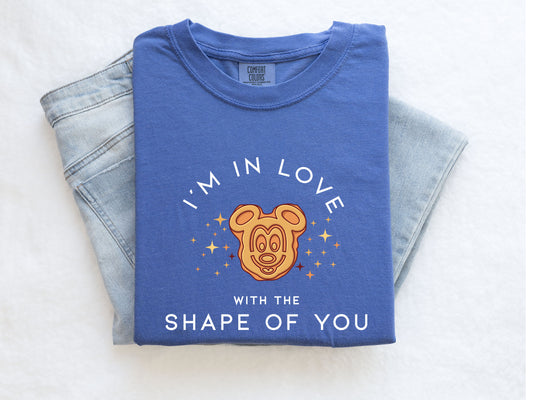 I'M IN ♡ WITH THE SHAPE OF YOU TEE