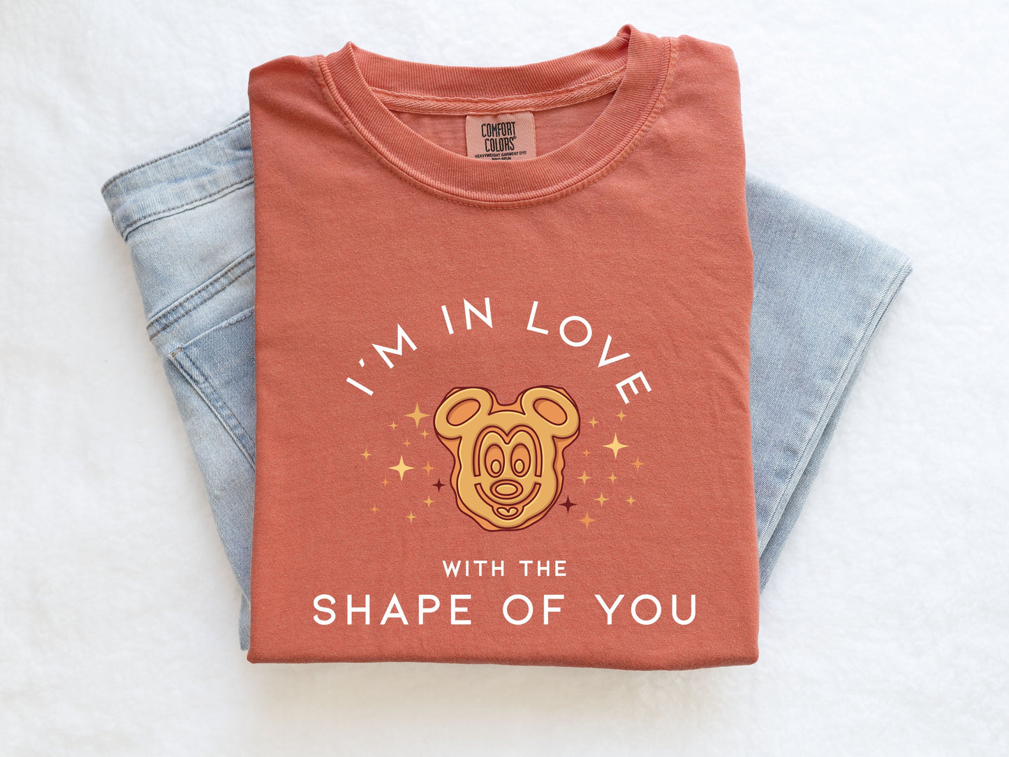 I'M IN ♡ WITH THE SHAPE OF YOU TEE